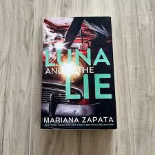LUNA Y LIE de Mariana Zapata, libro de bolsillo, éxito de ventas para adultos - Product Image 3