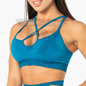 Sujetador deportivo de yoga transpirable de talla grande para mujer con logo frontal - Ropa de gimnasio y fitness en stock - Product Image 6