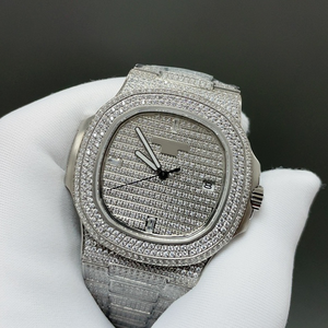 Reloj de Lujo con Incrustaciones de Moissanita, Tono Plateado, Esfera Completamente Adornada, Estilo Brazalete, Joyería Brillante para Hombre - Product Image 4