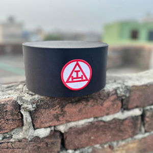 Gorra de la mejor marca, nueva, personalizada, impermeable, de la insignia masónica de los Caballeros Templarios, con corona bordada a mano en negro, ajustable. - Product Image 2