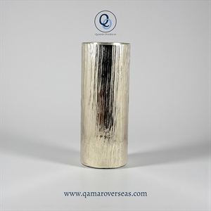 Aluminium Tabletop Vase Handmade Modern Design Metal Flower Vase for Home Decoration Silver Finish Tabletop Vase - Product Image 1
