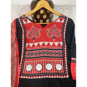 Espejo de muselina negra de diseñador superior e inferior con estilo tradicional elegante Dupatta - Product Image 2