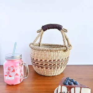 Panier Bolga en jonc de mer écologique Organisateur de stockage de paille fait à la main Fournisseur léger Vietnam - Product Image 4