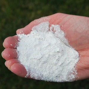 Poudre de carbonate de calcium blanc de qualité industrielle, haute pureté, à mailles fines, pour plastiques, caoutchouc, peintures, revêtements en papier - Product Image 4