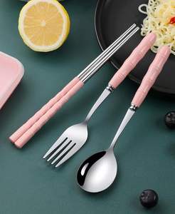 ชุดช้อนส้อมสแตนเลสคุณภาพสูง งานหนัก ทนทาน ขัดเงาอย่างดี หรูหรา พรีเมียม - Product Image 1