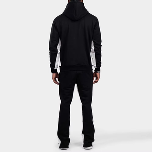 Conjunto Deportivo Personalizado en Blanco y Negro, Sudadera con Capucha de Dos Tonos y Pantalones Anchos, Fabricante de Conjuntos Deportivos de Felpa al por Mayor - Product Image 6
