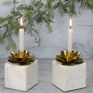 เชิงเทียนปริซึม Aura ที่วางเทียนหินอ่อนรูปทรงเรขาคณิตทำด้วยมือทันสมัยสำหรับการตกแต่งภายในและตกแต่งโต๊ะอย่างมีสไตล์ - Product Image 3