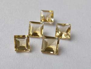 พลอยซิทรินธรรมชาติคุณภาพสูง รูปทรงสี่เหลี่ยมเจียระไนแบบเหลี่ยมคม ขนาดมาตรฐาน ขายส่งสำหรับทำเครื่องประดับ - Product Image 5