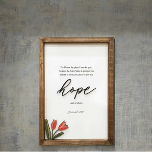 Juego de 3 Cuadros Decorativos de Madera con Tulipanes "Fe - Esperanza - Amor": Letras en Relieve 3D Exquisitas sobre Marcos de Madera Natural - Product Image 1