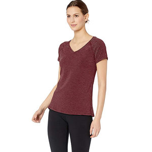 T-shirts de sport pour femmes à col en V et manches courtes, tendance du moment, personnalisables, en tissu jersey doux coton-polyester, pour le fitness - Product Image 5