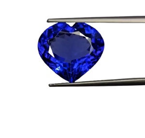 Pierres précieuses naturelles, 9.50 cm, Tanzanite 100%, couleur naturelle, bleu à Violet, excellente couleur, jeu ou cœur de feu - Product Image 1