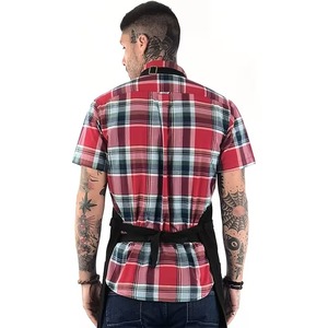 Tablier en cuir durable de haute qualité avec logo personnalisé, poche et design imperméable pour coiffeurs, restaurants, coupes de cheveux et travaux de jardinage - Product Image 4