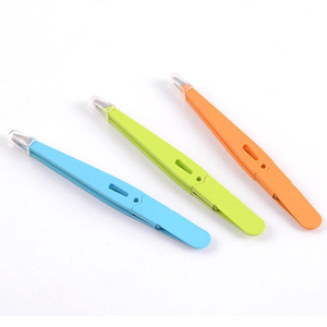 Modern Plastic Eyebrow Tweezers with Pointed Tip Lightweight Design for <b>Precise</b> Grooming Blue Green Orange Colors - Product Image 1