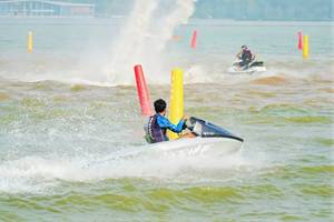 Moto Acuática Eléctrica EWAVE V1, 24 kW, 60 km/h, 230 cm, 1-2 Plazas, Jet Boat PWC - Product Image 2