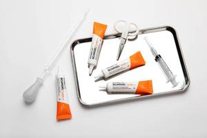 Dermagen Scargel Gel revitalisant pour la peau à la vitamine E et à l'acide hyaluronique pour tous types de peau, utilisation de jour pour hommes et adultes, fabriqué en Corée - Product Image 4