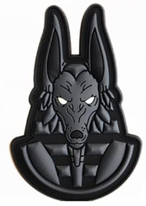 Patch 3D en PVC personnalisé |   Étiquette de marque en caoutchouc en relief finition mate pour vêtements d'hiver |   Prix d'exportation en gros - Product Image 5