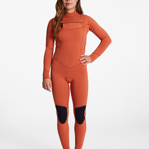 Traje de Neopreno Naranja de 2 Piezas para Mujer, Cuello Alto, Manga Larga, Elástico, Cobertura Total del Cuerpo, Logotipo en la Cintura y Parte Delantera - Product Image 1