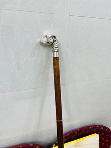 Canne de marche murale multifonction en bois de rose avec poignée tête de bouledogue en laiton massif antique - Product Image 3