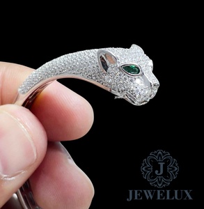 New Arrival Moissanite Tennis Bracelet Iced Out Hip Hop Jewelry <b>for</b> <b>Men</b> Women Custom Length Gold Plated <b>Silver</b> Chain Wholesale - Product Image 4