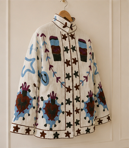 Manteau d'extérieur confortable toutes saisons Jaipur, motif nuit étoilée, col mandarin, manches longues, bleu marine, bordeaux, bleu, ivoire, motif talisman folklorique - Product Image 6