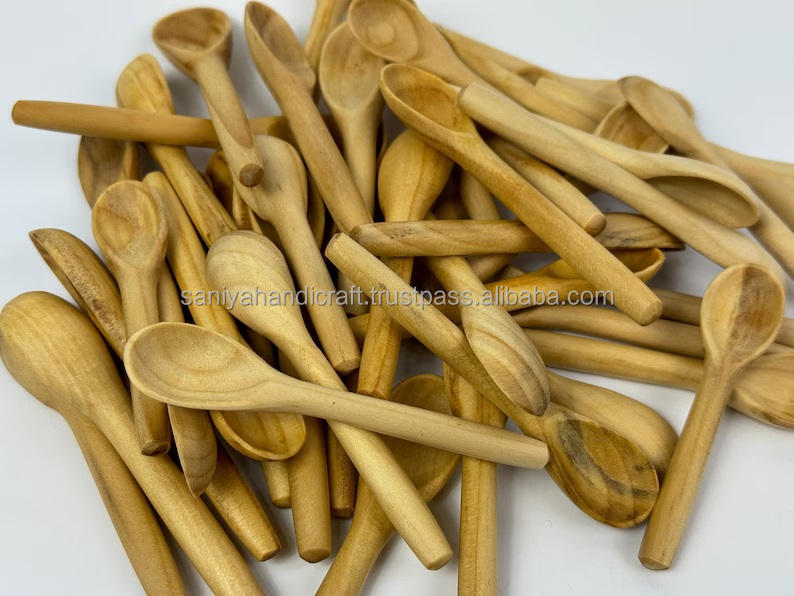 สีดำสีกากี