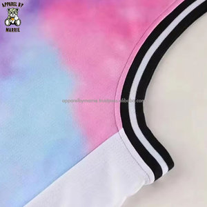 Tenue de basketball sublimée pour équipe, avec tissu à séchage rapide, noms et numéros personnalisés pour tournois et entraînements - Product Image 5