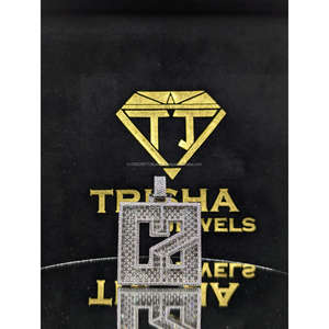 Colgante de letra premium "C2" con diamantes VVS cultivados en laboratorio en plata de ley 925, joyería llamativa estilo hip hop de Trisha Jewels - Product Image 1