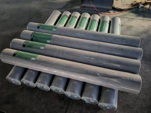 Membrana Impermeabilizante para Techos de Material PP Verde Oscuro de 160G, Impermeable y Permeable al Vapor, Rollos Industriales y Formas Cuadradas - Product Image 4