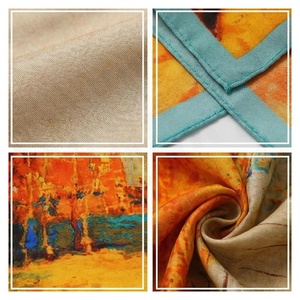 NORTH APPROACH Foulard carré 100 % soie pour femme, imprimé abstrait peint à la main, élégant, multifonctionnel, accessoire de mode, idéal pour l'automne - Product Image 4