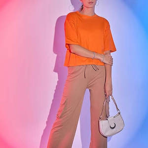 Camisetas Boxy para Mujer al Por Mayor, Últimos Estilos, Alta Calidad, Servicio OEM, MOQ Bajo, Camisetas Boxy para Mujer para Venta en Línea - Product Image 2