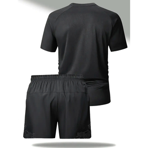 Vêtements de sport à séchage rapide pour la course à pied, la gym, le fitness en plein air, ensemble t-shirt et short de compression par AMAZING INDUSTRIES - Product Image 6