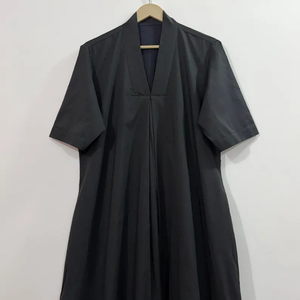 เดรสลำลองผู้หญิง ผ้าทอ 100% คอตตอน แขนสั้น ทรงเอ็มไพร์ เอวสูง ทรงเบบี้ดอลล์ โอเวอร์ไซส์ คอวี ทรงหลวม สไตล์ราชสถาน - Product Image 5