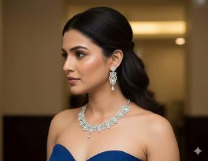 Ensemble collier et boucles d'oreilles en laiton de créateur, best-seller, pour femmes, bijoux ethniques de mariée pour mariage, disponible à la vente - Product Image 6