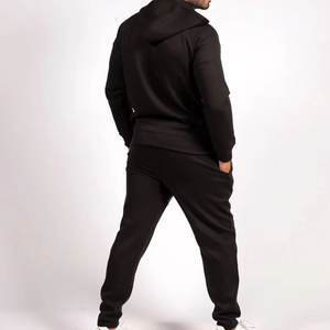 Ensemble de survêtement en coton personnalisé pour homme, respirant, séchage rapide, coupe athlétique, design imprimé de haute qualité, survêtements confortables pour homme - Product Image 2