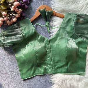 Blusa Elegante para Fiesta, Lista para Usar, Estilo Moderno y Cómodo, Diseñador de Moda Jimmy Choo, Blusa con Mangas con Volantes - Product Image 3