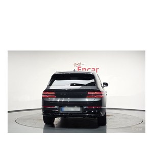 Genesis GV80 3.0 Diésel AWD 2023 con 83,357 km, Volante a la Izquierda, Caja de Cambios Automática, Asientos de Cuero, Cámara Trasera - Product Image 3