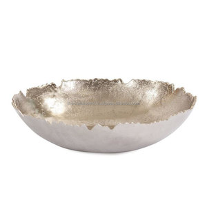 Bol de service en métal Bol décoratif et vaisselle en aluminium doré sur mesure Bol en aluminium décoratif de luxe pour la maison et la cuisine Vente en gros - Product Image 1