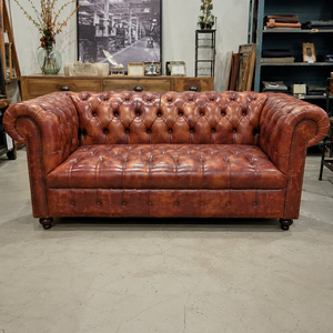 Designer Traditional 2 Seater Chesterfield <b>Sofa</b> Genuine Leather Luxury Upholstery <b>Wooden</b> <b>Frame</b> Compact Living Room Villa Gym - Product Image 1
