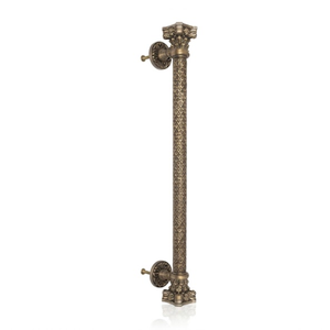 Elegante Tirador de Puerta Arquitectónico Estilo Corinthian Grandeur |   Diseño Decorativo de Columna con Capitel de Acanthus |   Hoteles de Lujo en Brass - Product Image 1