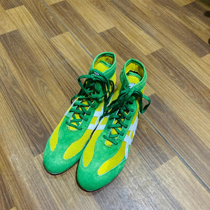 Chaussures de lutte à profil bas personnalisées - Conception axée sur la vitesse, empeigne en cuir véritable, semelle extérieure en caoutchouc, utilisation été/hiver - Product Image 1