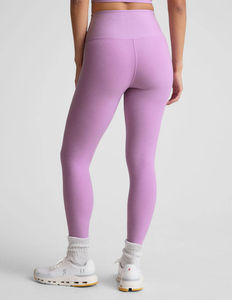 Conjuntos de 2 piezas para mujer OEM de pétalos de lila, los más vendidos, leggings de cintura alta midi para mujer, nuevos, sin costuras externas, cintura natural. - Product Image 3