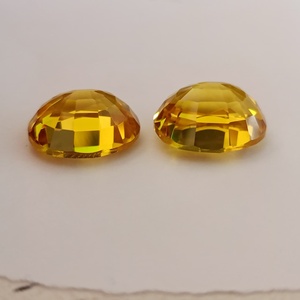 Saphir jaune poli de laboratoire, élégant et tendance, pierre précieuse en vrac, 100 % fait main pour la fabrication de bijoux, bagues, boucles d'oreilles, etc. - Product Image 2