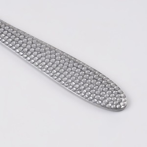 Couteaux à steak minimalistes en acier inoxydable avec manche poli miroir, résistants à la rouille, ensemble de couverts - Product Image 3