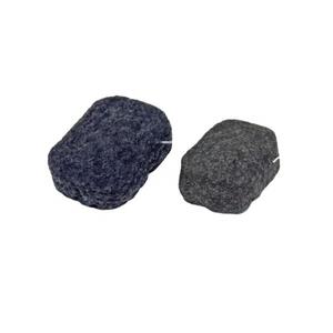 Éponge konjac naturelle pour le visage Binchotan pour le nettoyage et l'exfoliation des D-423 Éponge konjac au charbon Tosa Binchotan - Product Image 2
