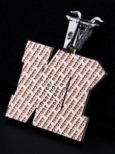Colgante de Letra Personalizado de Moissanita, Color Oro Rosa, con Encanto de Cabeza de Bestia, Joyería Brillante con Inicial para Streetwear - Product Image 2