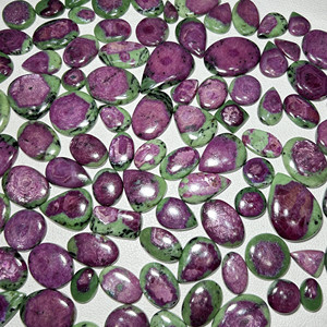 AAA + คุณภาพGorgeousธรรมชาติทับทิมZoeisite CabochonอัญมณีหลวมLotสําหรับHealingเครื่องประดับจี้ขายส่งอัญมณีและหินจํานวนมาก - Product Image 4