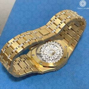 Reloj de Lujo para Hombre Charm, Diseño Elegante, Bisel con Diamantes en Oro Amarillo, Movimiento Mecánico Analógico, Caja de 40 mm, Acero Inoxidable, Fecha Automática - Product Image 2