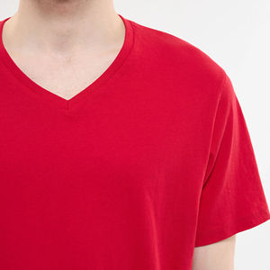 Camiseta de Cuello en V de Corte Regular y Calidad Superior, Material Puro, Transpirable, de Secado Rápido, Estilo Urbano Personalizado, Tela Suave y Cómoda - Product Image 3