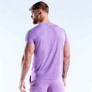 T-shirt pour homme à col rond, manches courtes, uni violet, en polyester, coupe ajustée, décontracté, en jersey respirant, design tricoté - Product Image 6