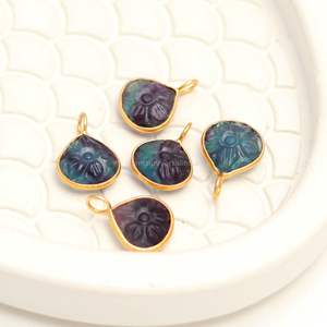 Colgante de flor de fluorita natural multicolor, plata de ley 925, colgante de corazón de piedra preciosa tallada a mano para la fabricación de joyas, 12 mm - Product Image 4